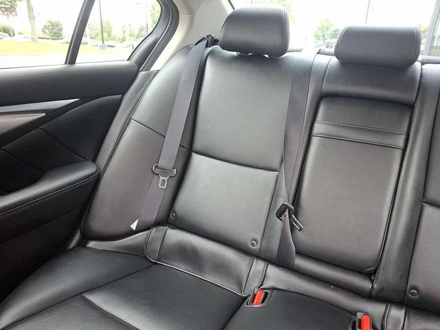 Photo of 2021 Majestic White INFINITI Q50