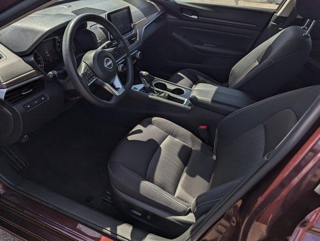 Photo of 2024 Garnet Pearl Metallic Nissan Altima