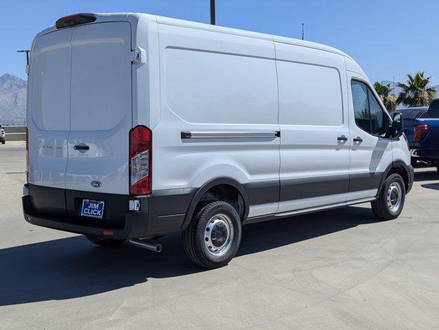 Photo of 2025 Oxford White Ford Transit-250