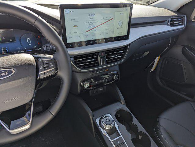 Photo of 2025 Agate Black Metallic Ford Escape PHEV