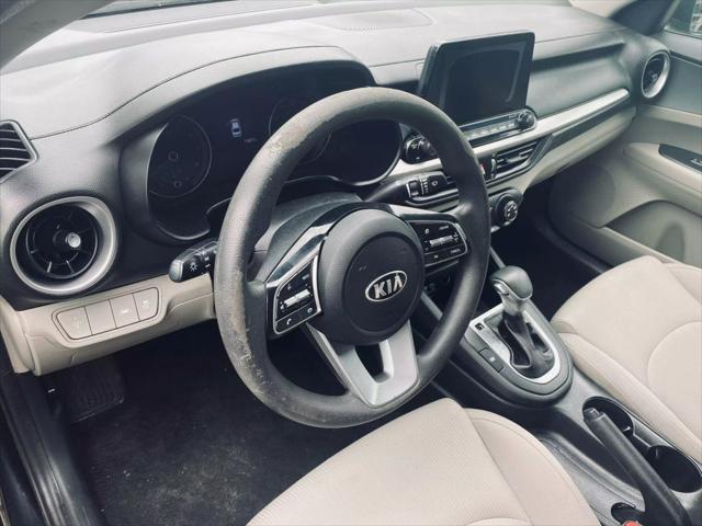 Photo of 2020 Aurora Black Kia Forte