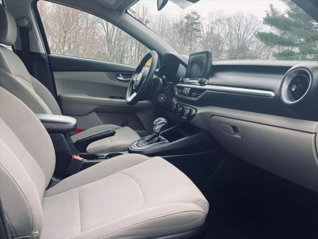 Photo of 2020 Aurora Black Kia Forte