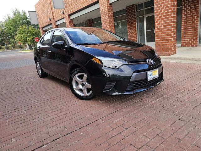 Photo of 2016 Black Sand Pearl Toyota Corolla