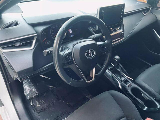 Photo of 2021 White Toyota Corolla