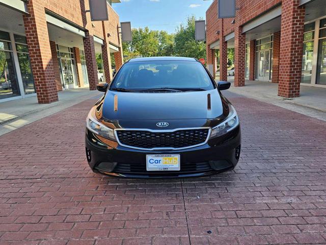 Photo of 2017 Aurora Black Kia Forte