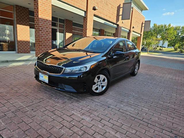 Photo of 2017 Aurora Black Kia Forte