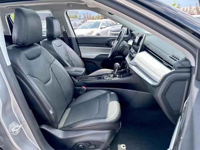 Photo of 2022 Billet Silver Metallic Clearcoat Jeep Compass