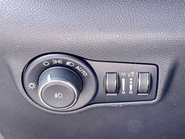 Photo of 2022 Billet Silver Metallic Clearcoat Jeep Compass