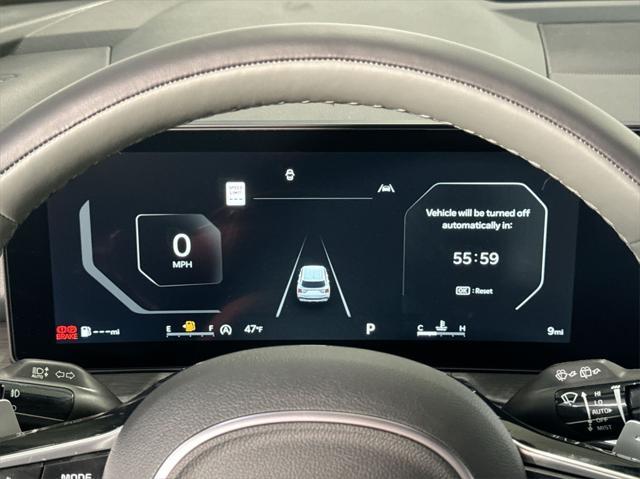 Photo of 2025 Glacial White Pearl Kia Sorento