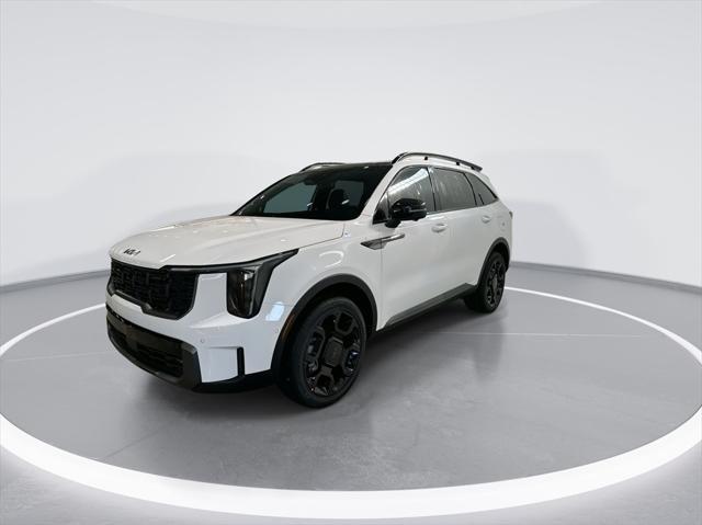 Photo of 2025 Glacial White Pearl Kia Sorento