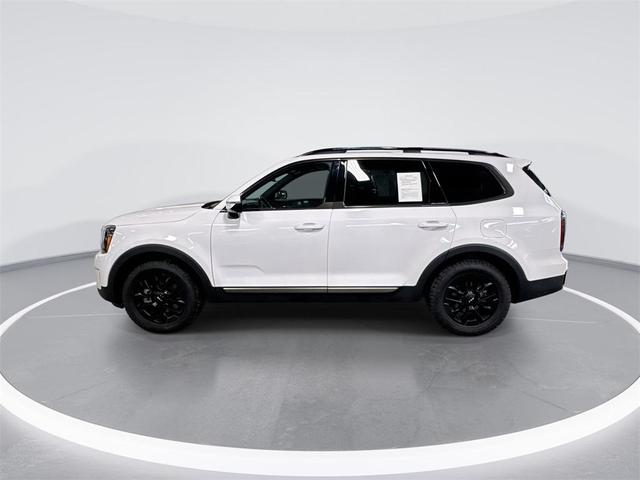 Photo of 2023 Glacial White Pearl Kia Telluride