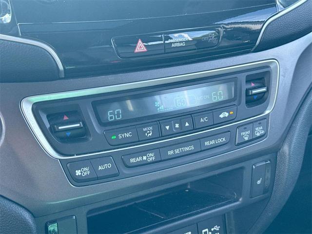 Photo of 2021 Modern Steel Metallic Honda Pilot