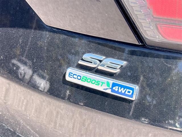 Photo of 2018 Shadow Black Ford Escape