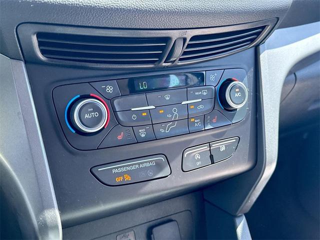 Photo of 2018 Shadow Black Ford Escape
