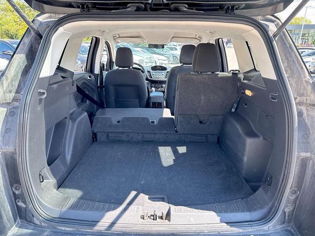 Photo of 2018 Shadow Black Ford Escape