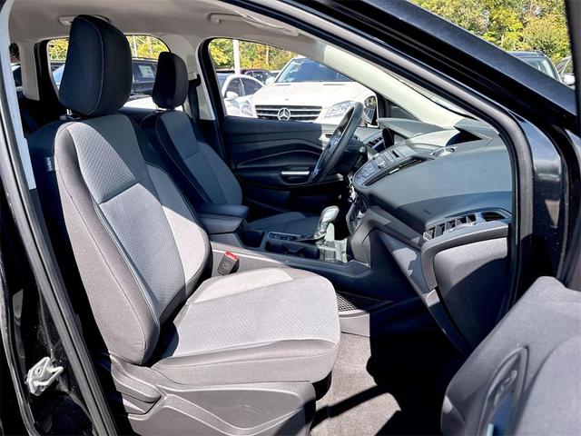 Photo of 2018 Shadow Black Ford Escape