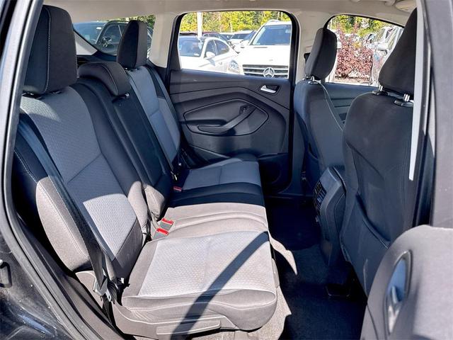 Photo of 2018 Shadow Black Ford Escape