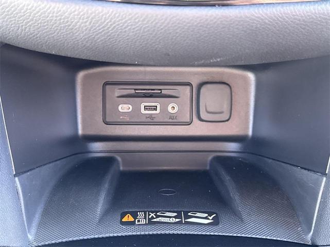 Photo of 2024 Mosaic Black Metallic Chevrolet Equinox