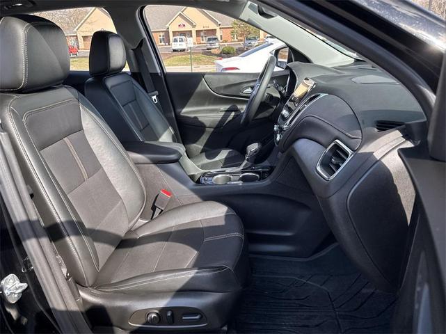Photo of 2024 Mosaic Black Metallic Chevrolet Equinox