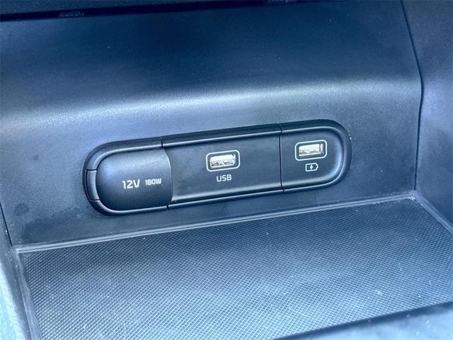 Photo of 2021 Wolf Gray Kia K5
