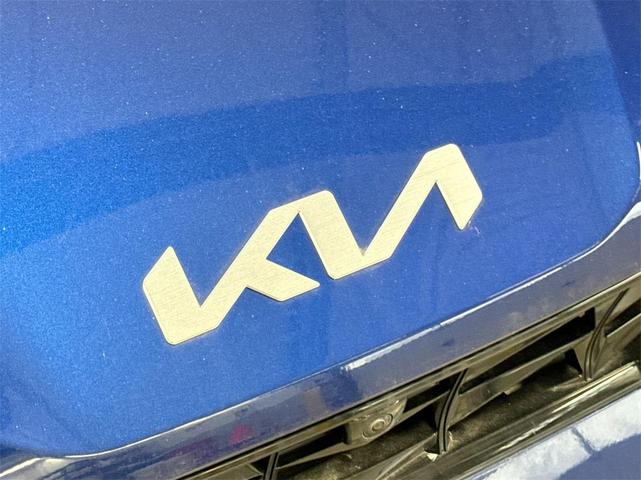 Photo of 2025 Yacht Blue Kia K5