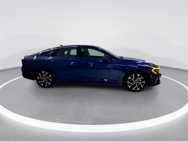 Photo of 2025 Yacht Blue Kia K5