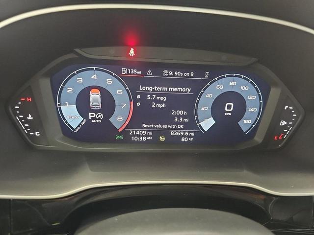 Photo of 2023 Mythos Black Metallic Audi Q3