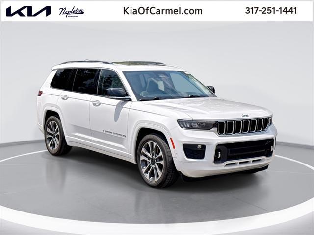 Photo of 2022 Bright White Clearcoat Jeep Grand Cherokee L