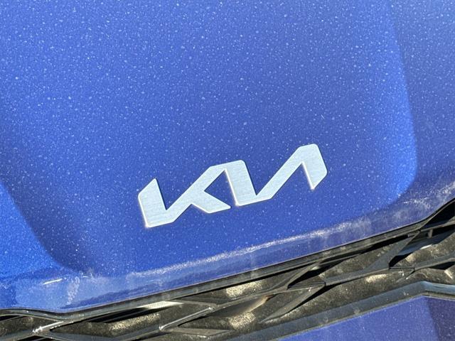 Photo of 2025 Yacht Blue Kia K5