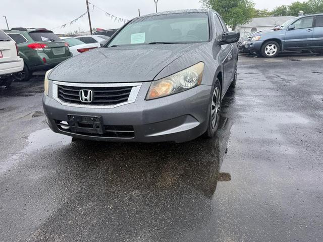 Photo of 2009 GRAY Honda Accord