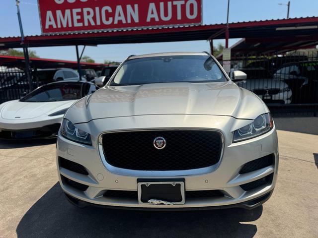 Photo of 2017 TAN Jaguar F-PACE