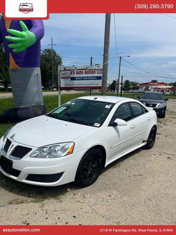 Photo of 2010 White Pontiac G6