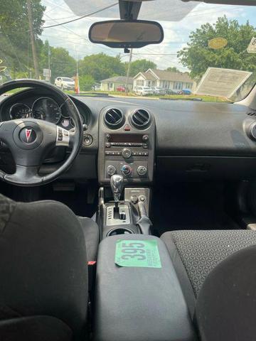 Photo of 2010 White Pontiac G6