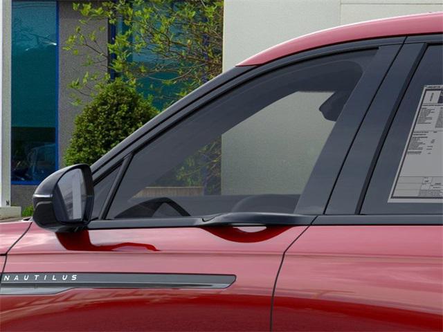 Photo of 2025 Red Carpet Metallic Tinted Clearcoat Lincoln Nautilus