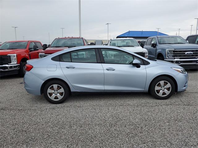 Photo of 2018 Arctic Blue Metallic Chevrolet Cruze