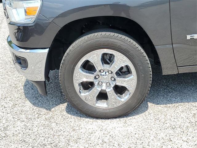 Photo of 2020 Granite Crystal Metallic Clearcoat RAM 1500