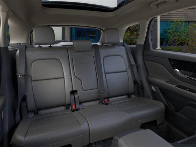 Photo of 2025 Infinite Black Metallic Clearcoat Lincoln Corsair