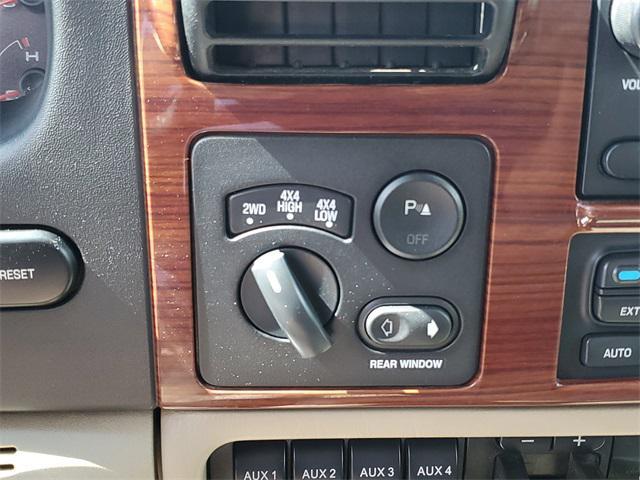 Photo of 2007 Black Clearcoat Ford F-350