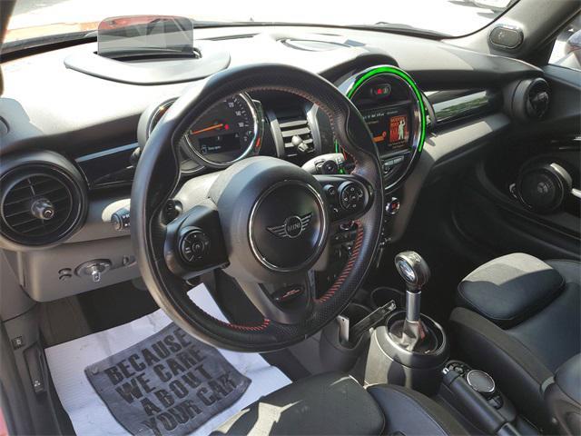 Photo of 2019 Orange Metallic MINI Convertible
