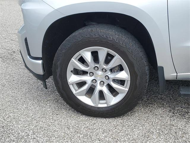 Photo of 2021 Silver Ice Metallic Chevrolet Silverado 1500