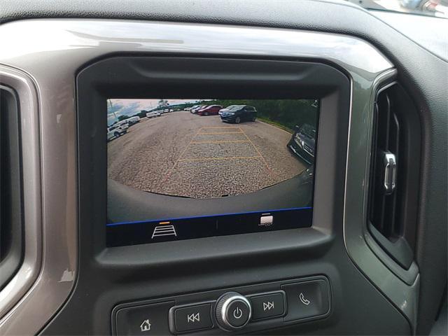 Photo of 2021 Silver Ice Metallic Chevrolet Silverado 1500