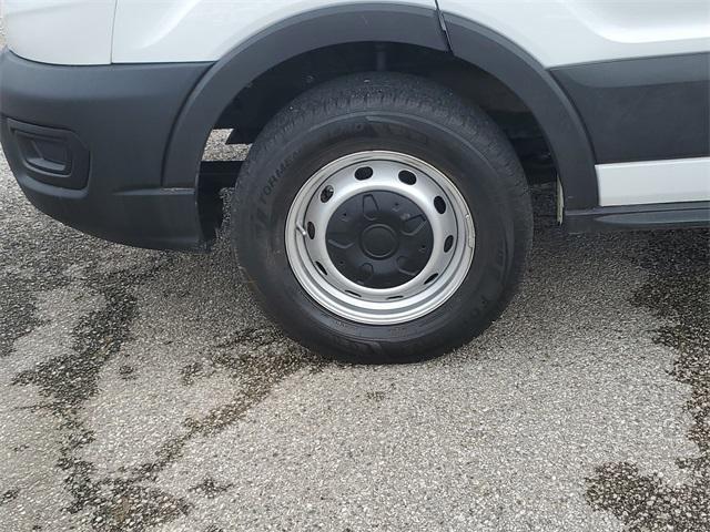 Photo of 2023 Oxford White Ford Transit-250