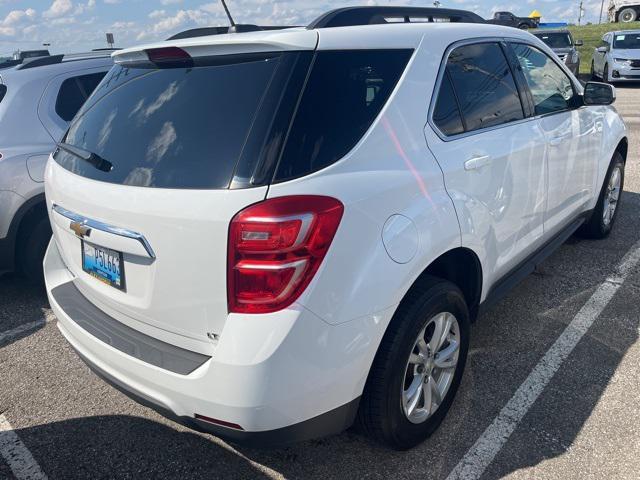 Photo of 2017 Summit White Chevrolet Equinox