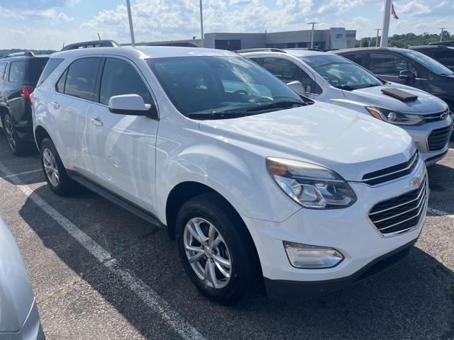 Photo of 2017 Summit White Chevrolet Equinox
