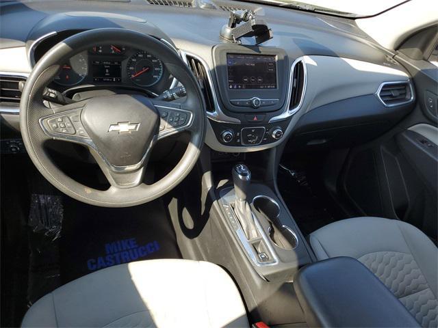Photo of 2020 Mosaic Black Metallic Chevrolet Equinox