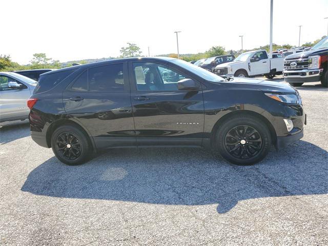 Photo of 2020 Mosaic Black Metallic Chevrolet Equinox