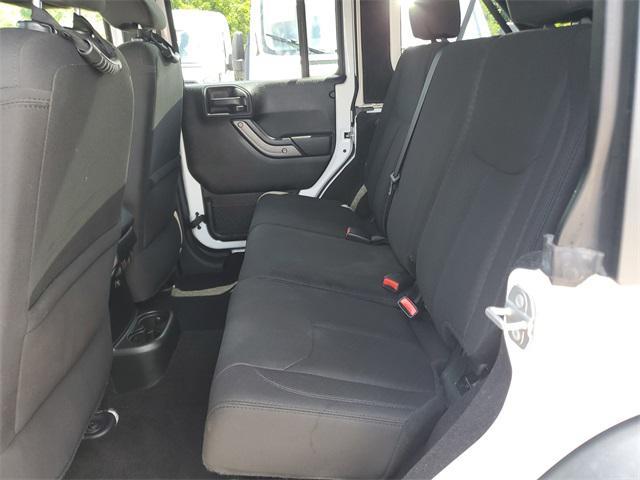 Photo of 2018 Bright White Clearcoat Jeep Wrangler JK Unlimited