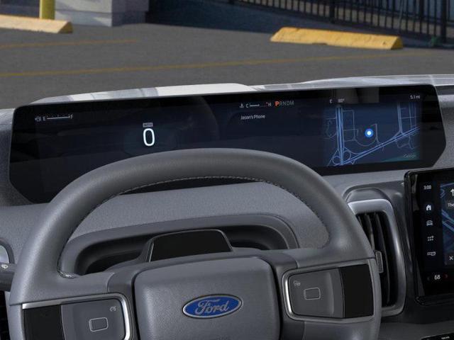 Photo of 2025 Glacier Gray Metallic TriCoat Ford Expedition