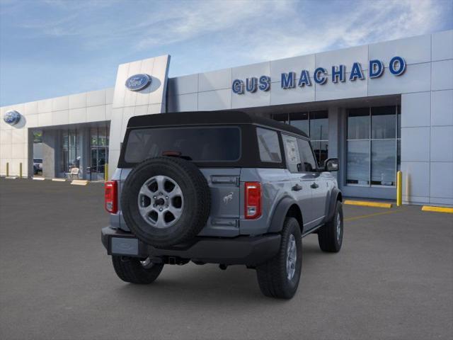 Photo of 2025 Azure Gray Metallic Tri-Coat Ford Bronco