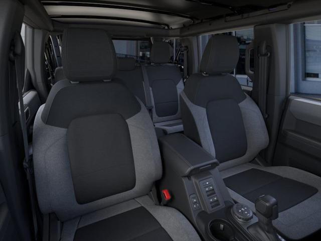 Photo of 2025 Azure Gray Metallic Tri-Coat Ford Bronco
